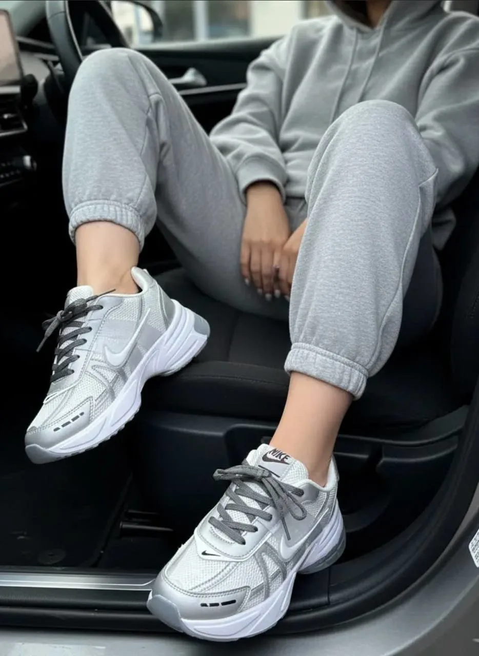 l1ajy1pwrztdcazmd3jy