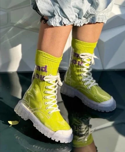 بوت طلقی شفاف